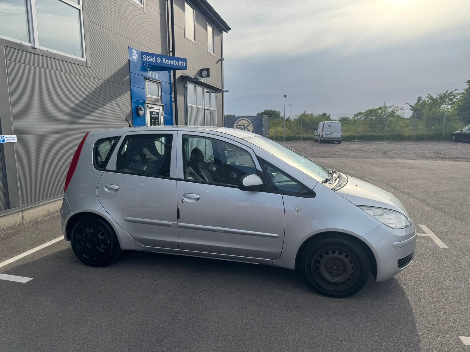 Mitsubishi Colt 1.5 2007, bild 4/10