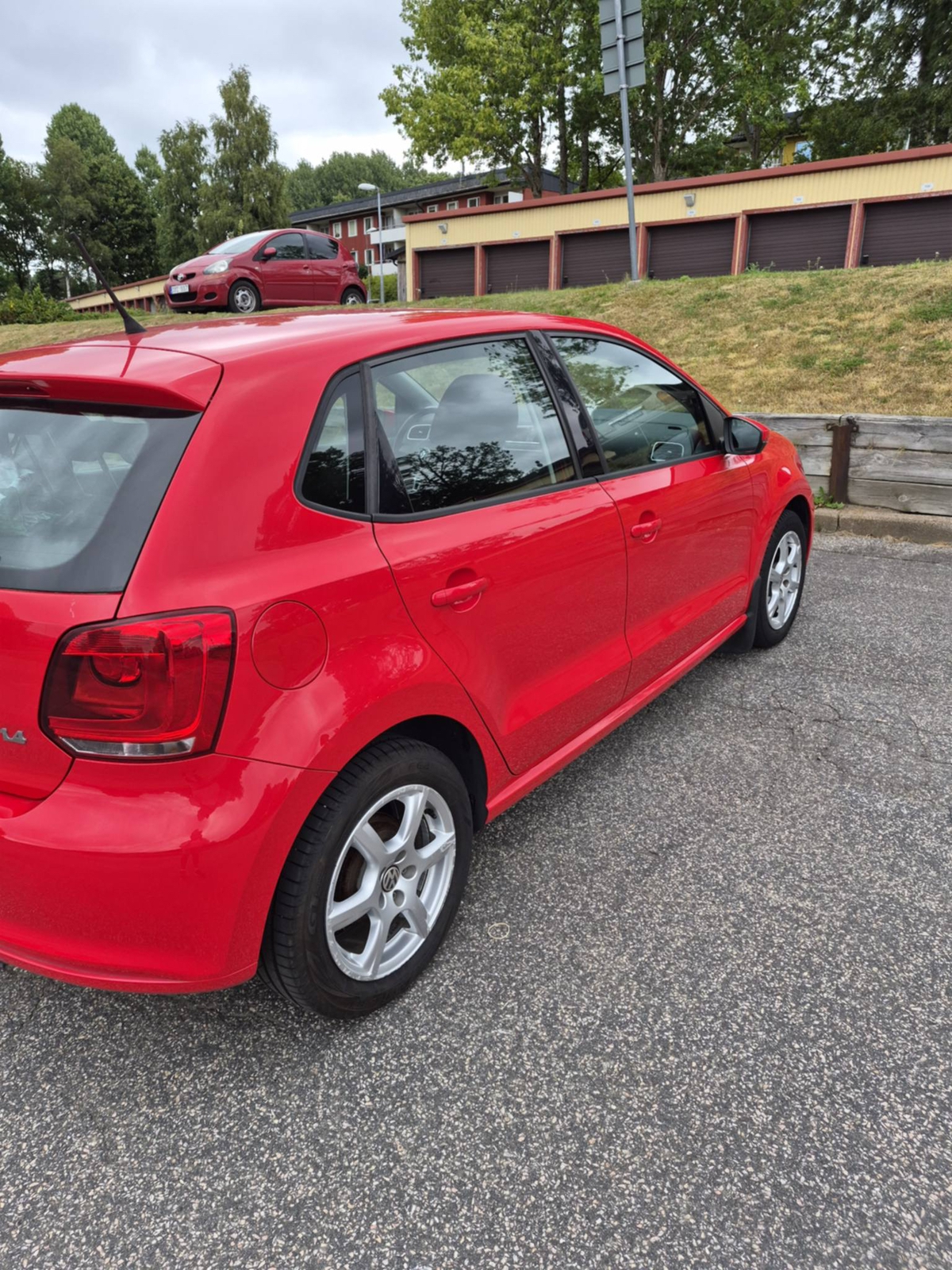 Volkswagen Polo 5-dörrar 1.4 MPI Manuell 2011, bild 4/15