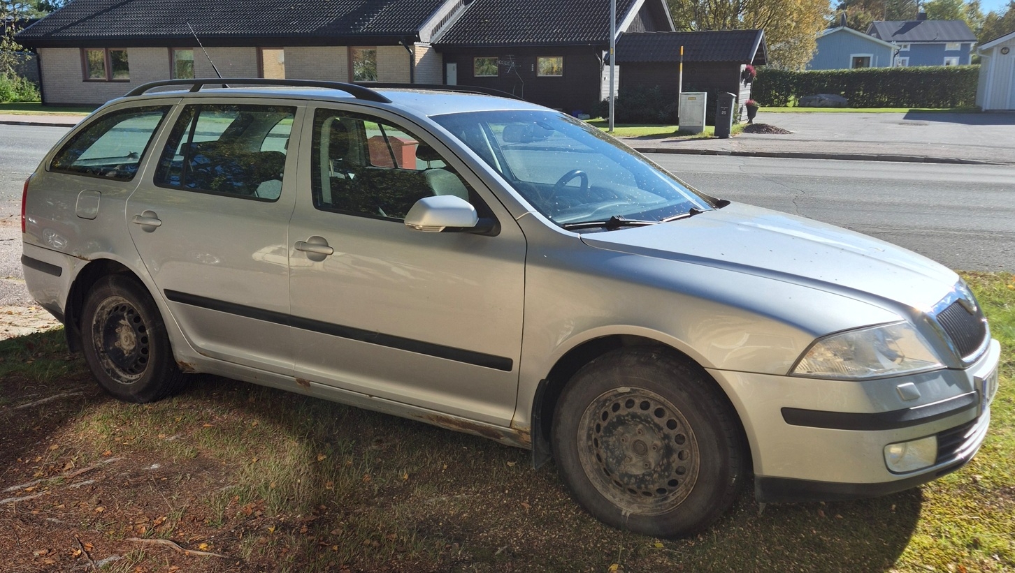 Skoda Octavia 2008, bild 3/6