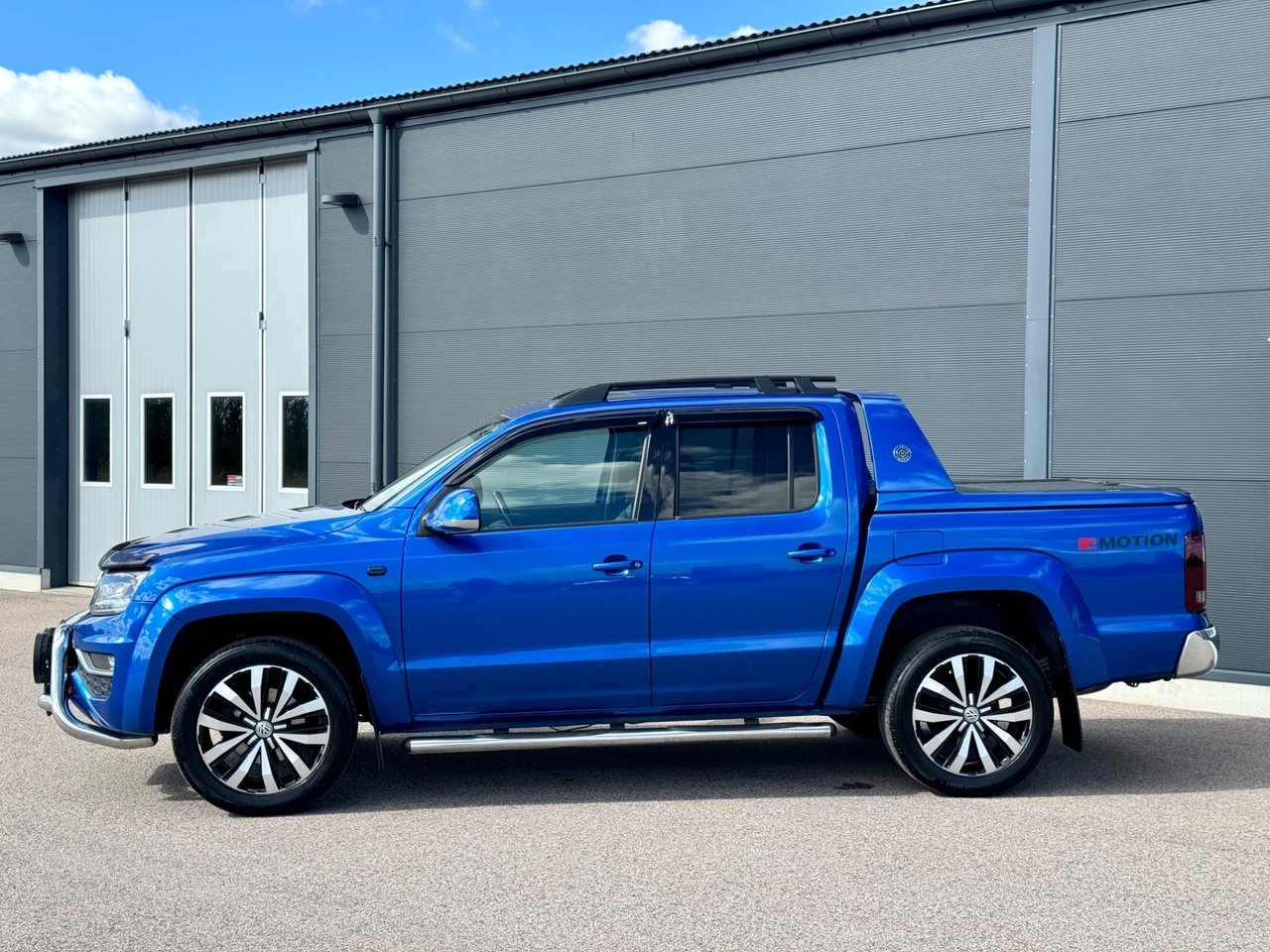 Volkswagen Amarok 2018, bild 3/10