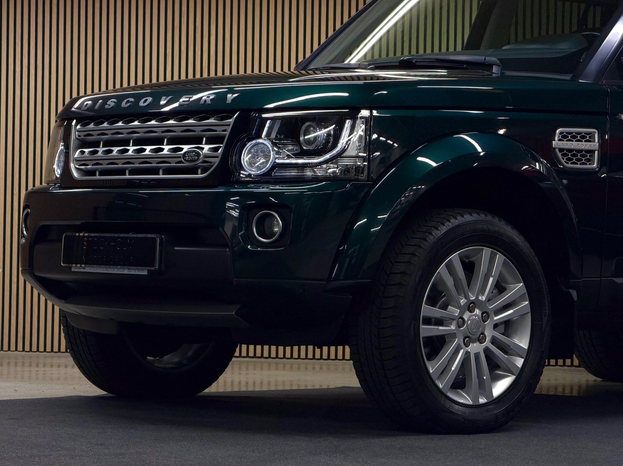 Land Rover Discovery 3.0 SDV6 HSE 2015, bild 3/10
