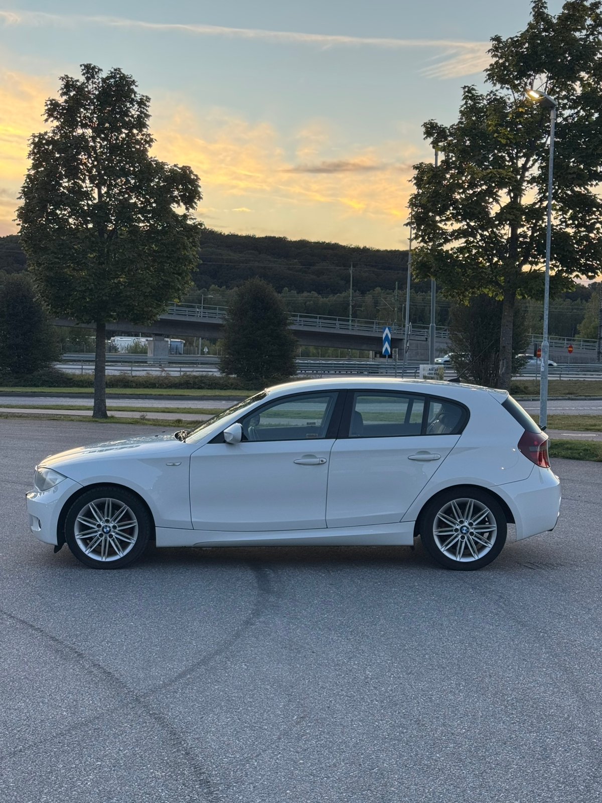 BMW 116 d 5-dörrars Manuell 2011, bild 6/10