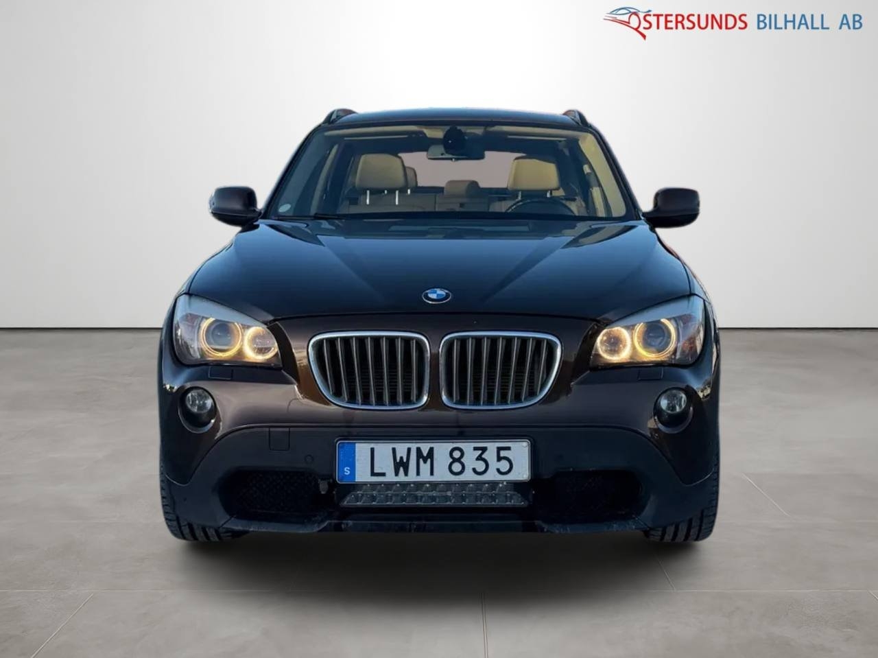 BMW X1 xDrive28i Steptronic Pano M-värm 2012, kuva 2/10