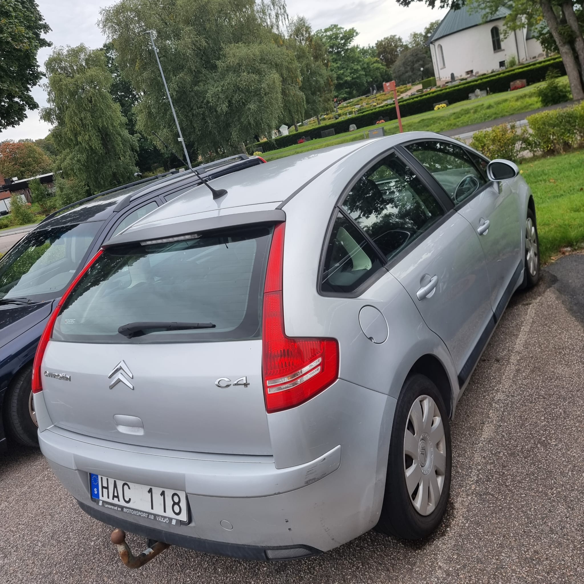 Citroen C4 1.6 HDiF EGS 2 äger 2008, bild 2/10