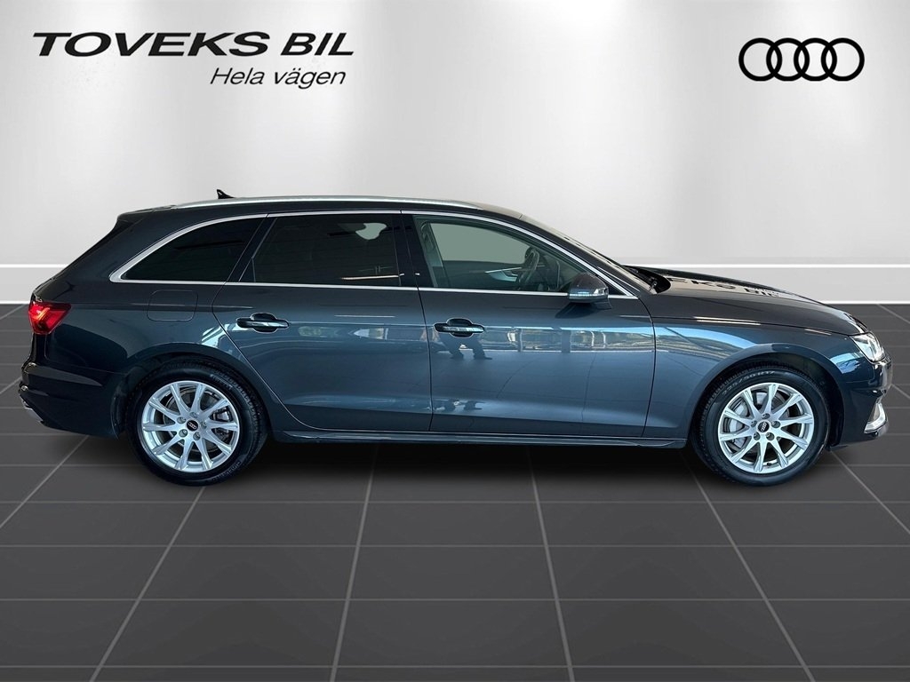 Audi A4 2024, bild 2/14