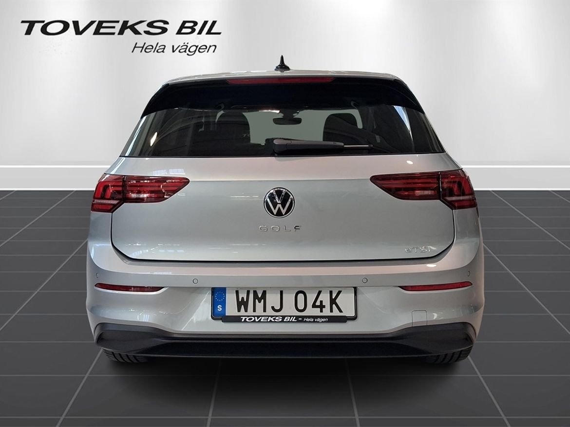 Volkswagen Golf 1.5 eTSI ACT OPF 2025, kuva 4/10