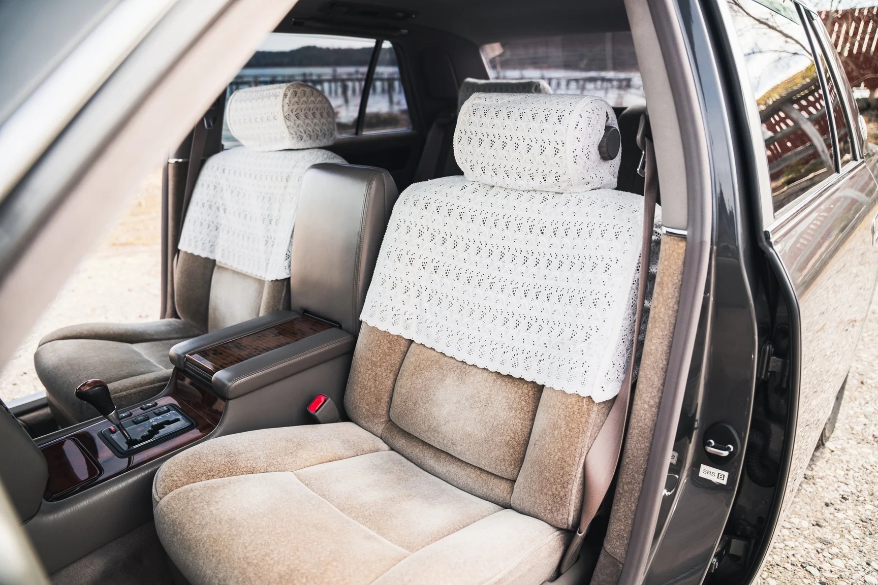Toyota Century 5.0 V12 Automatisk 2000, bild 6/8