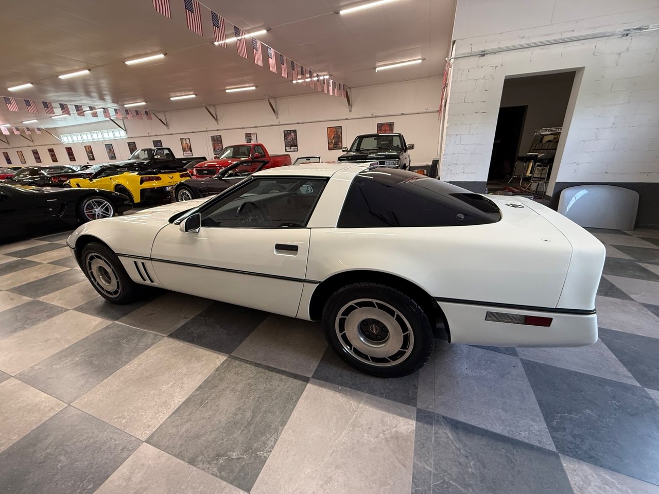 Chevrolet Corvette 1984, bild 7/10
