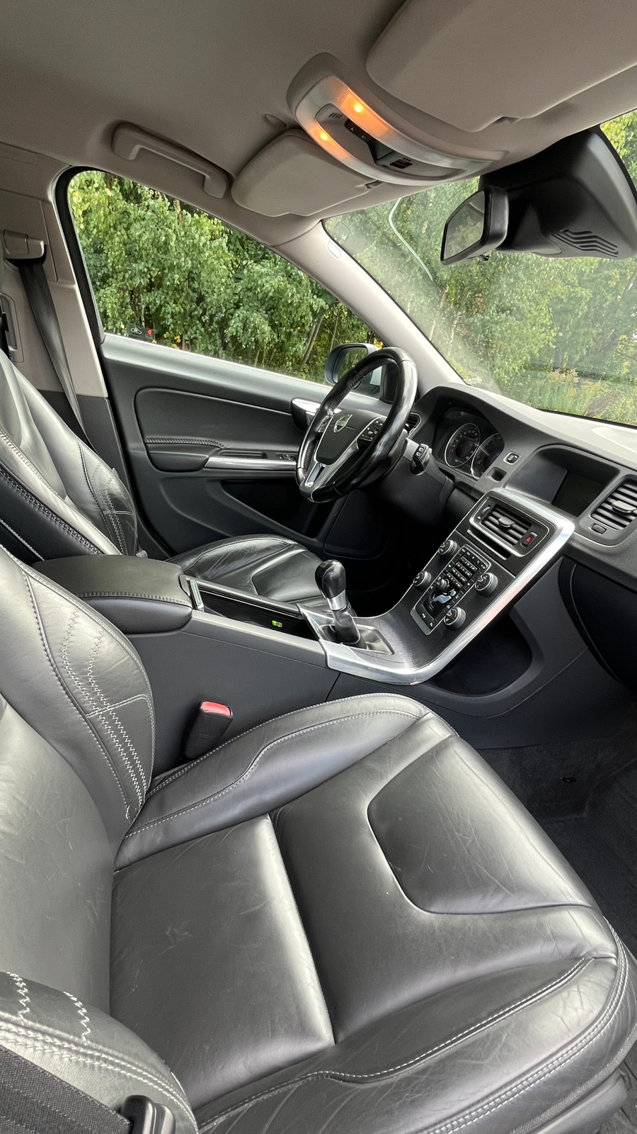 Volvo V60 2012, kuva 6/7