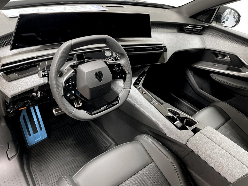 Peugeot 5008 GT Hybrid Aut 2026, bild 5/10