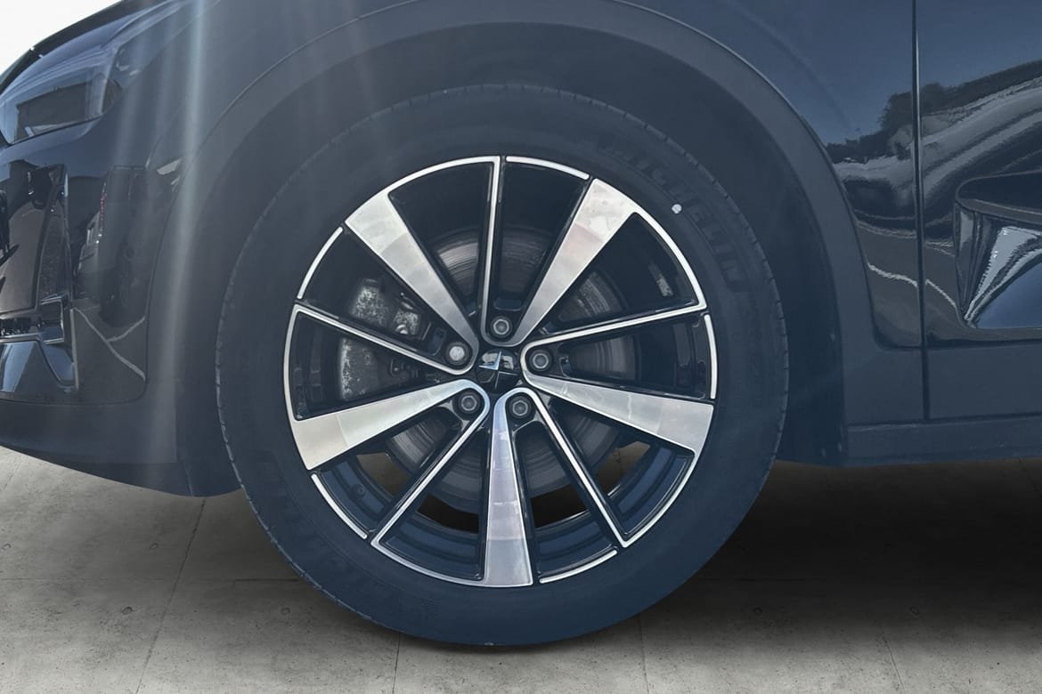 Polestar 2 2022, photo 6/15
