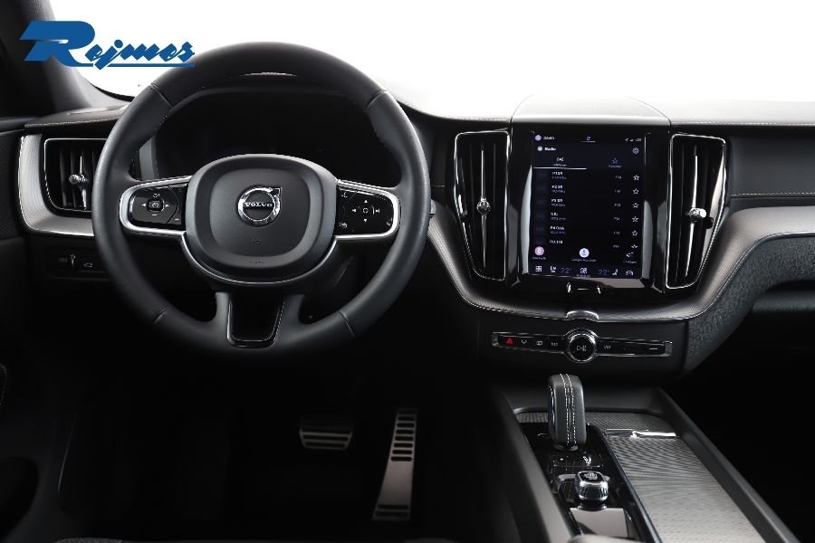Volvo XC60 Recharge T6 R-Design 2022, bild 4/10