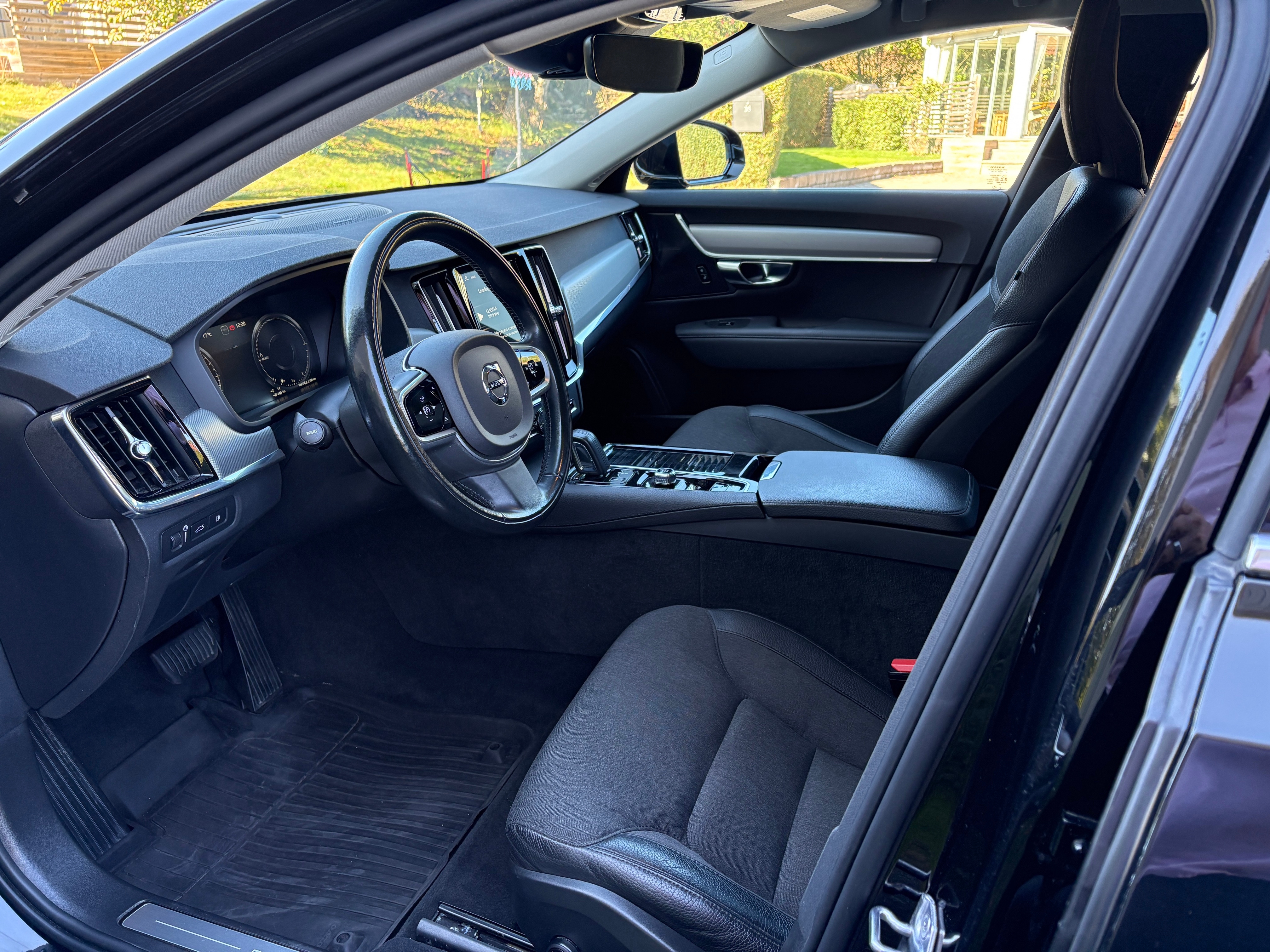 Volvo V90 Recharge T6 AWD Geartronic 2021, bild 6/9