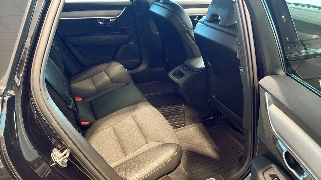 Volvo V90 Cross Country 2021, kuva 5/12