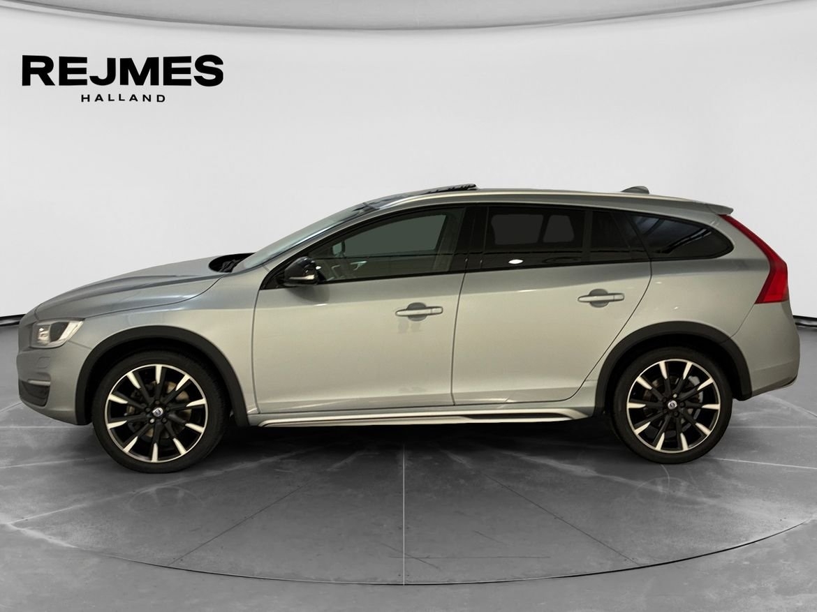 Volvo V60 Cross Country D4 Summum BE PRO 2016, photo 3/10