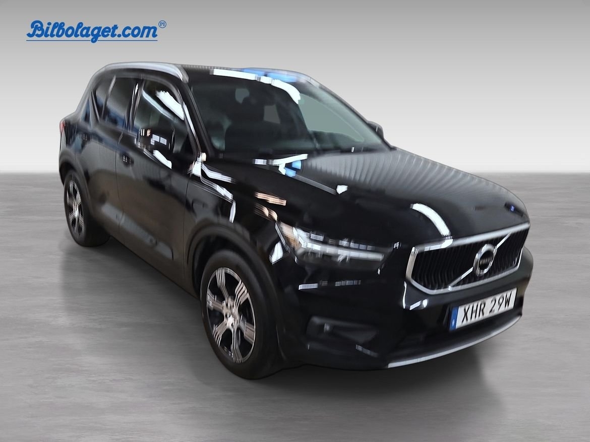 Volvo XC40 D3 FWD Momentum Advanced 2021, kuva 3/9