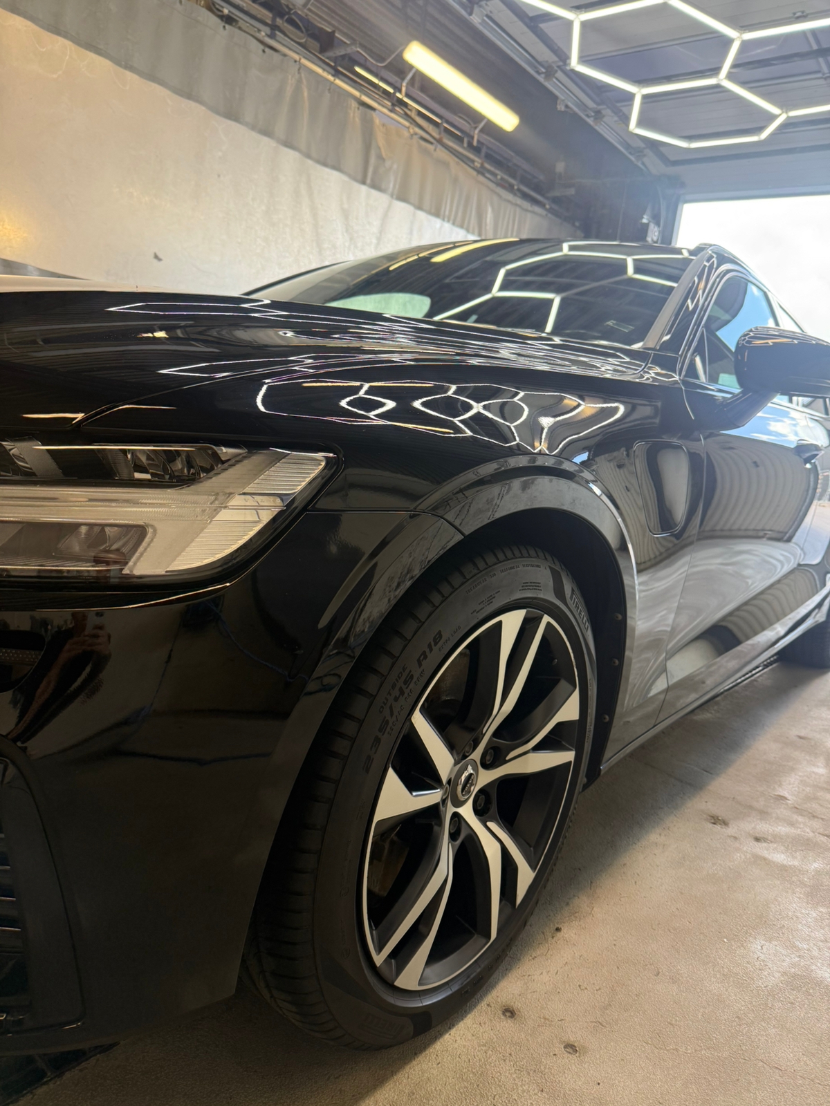 Volvo V60 T8 Twin Engine AWD Geartronic 2019, bild 7/9