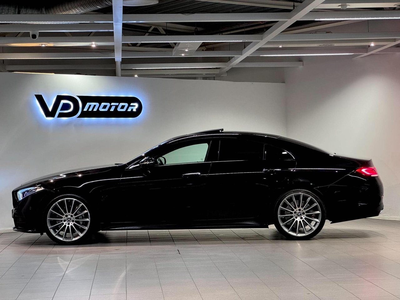 Mercedes-Benz CLS 2019, bild 2/10