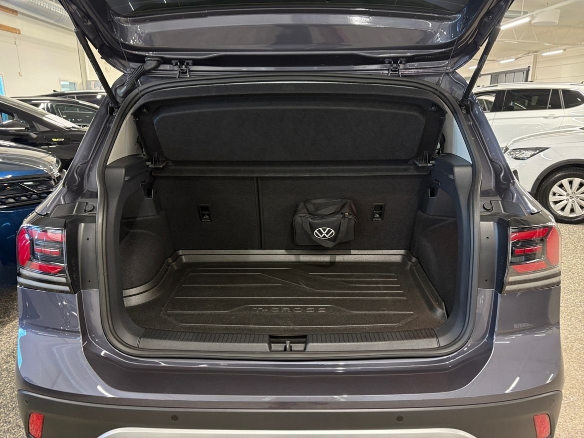 Volkswagen T-Cross 1.0 TSI 95 HK Life 2025, kuva 8/8