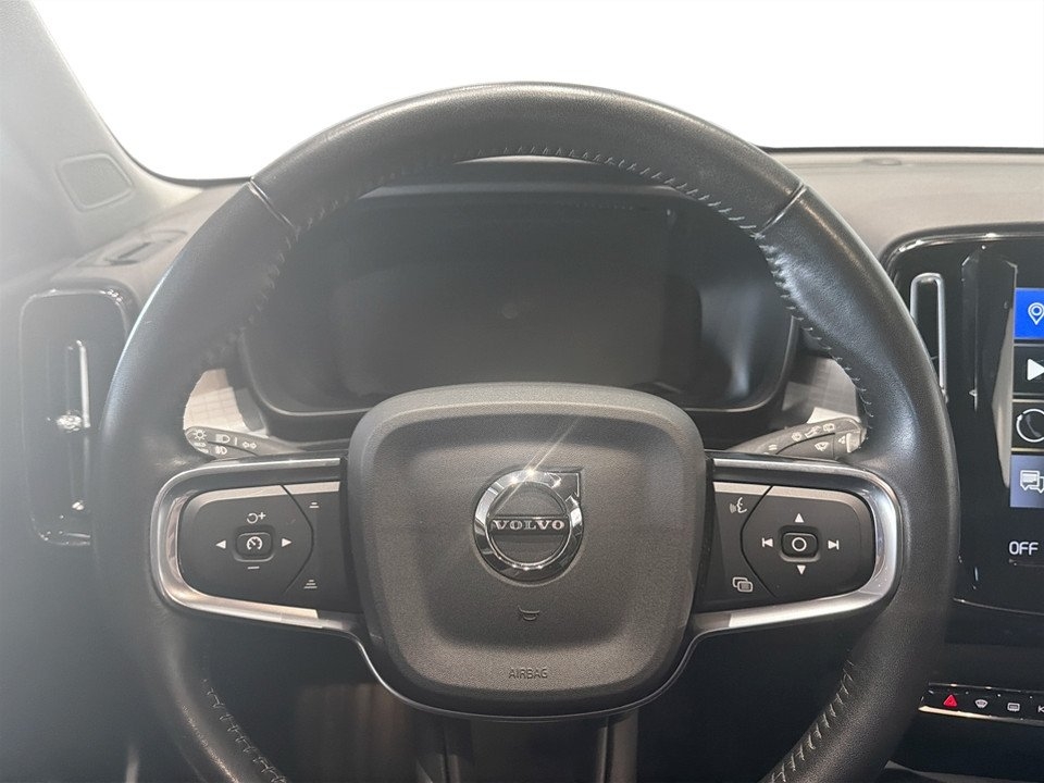 Volvo XC40 2020, kuva 7/10
