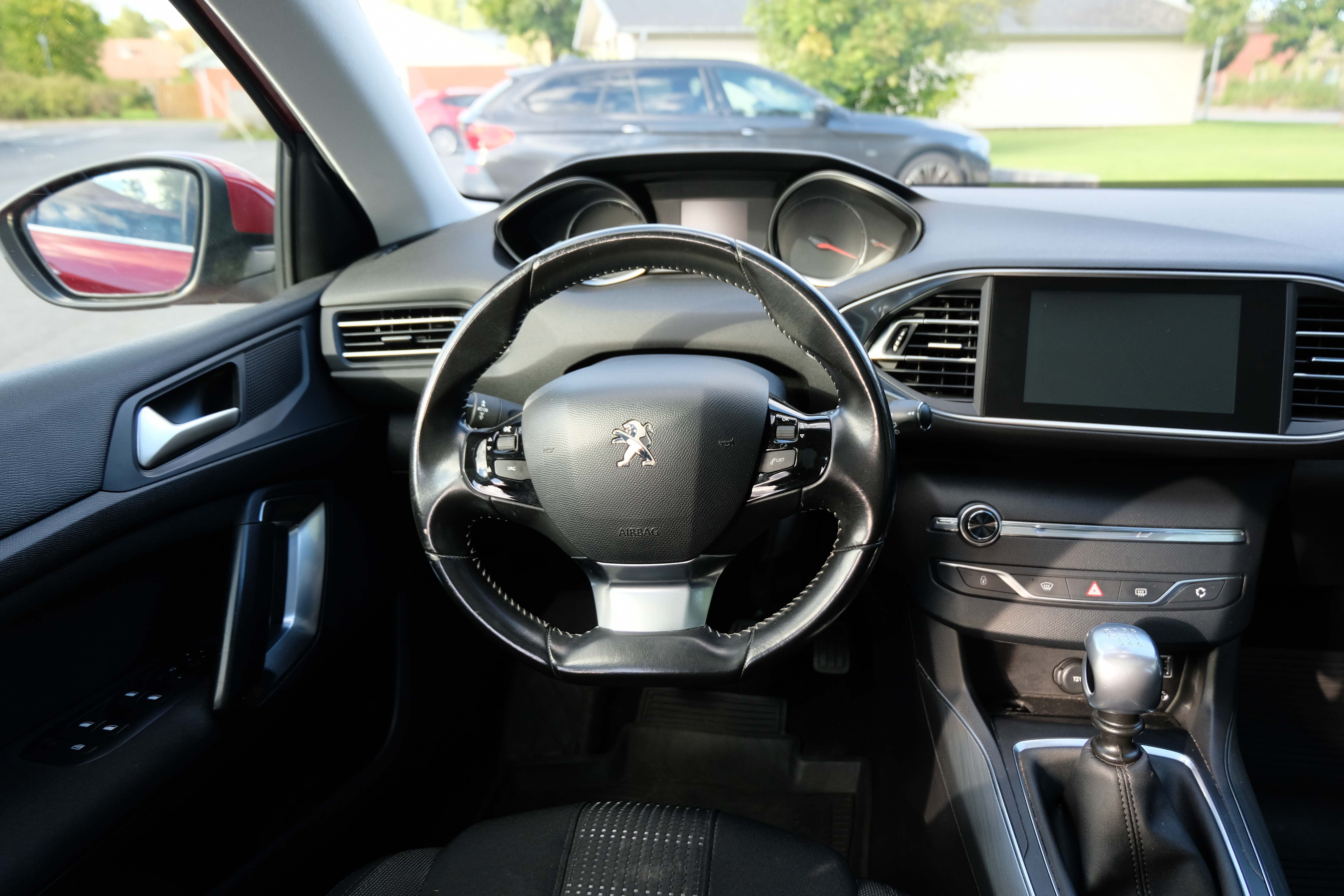 Peugeot 308 2015, bild 5/7
