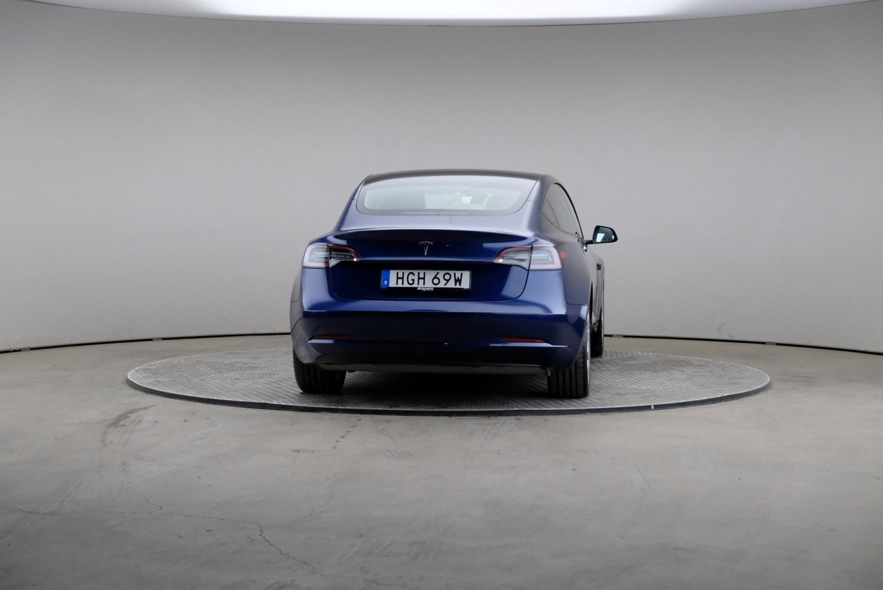Tesla Model 3 2021, kuva 5/10