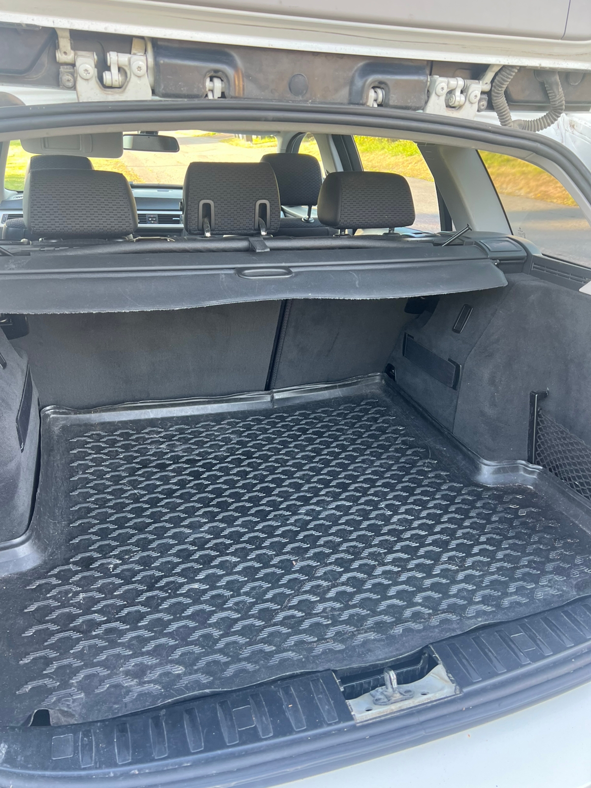 BMW 320 d Touring Manuell 2009, bild 3/5