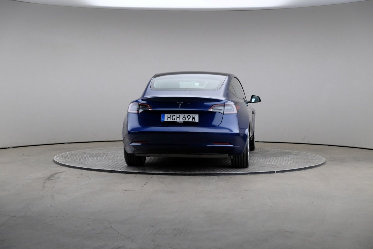 Tesla Model 3 2021, bild 2/3