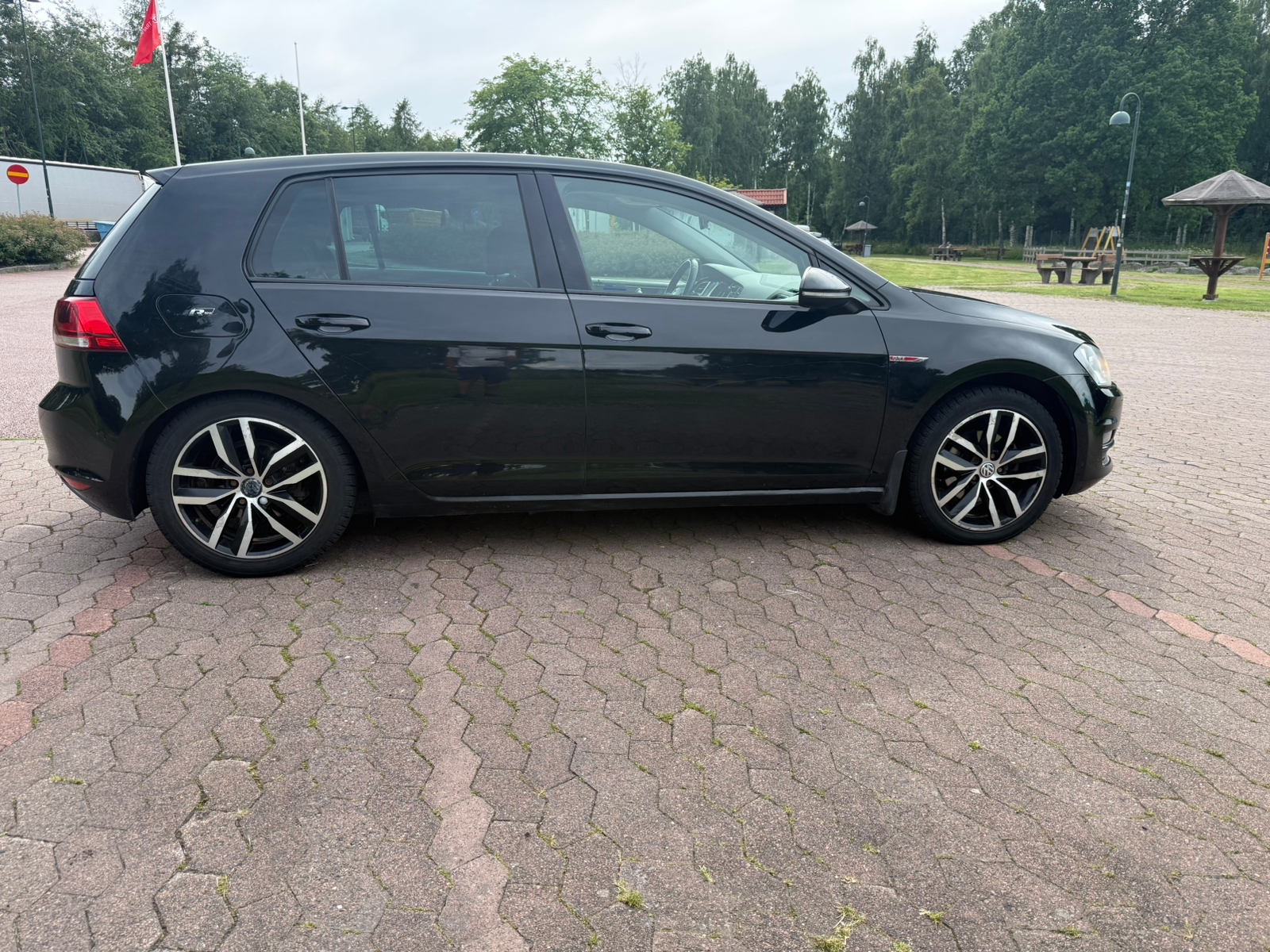 Skoda Fabia Kombi 1.2 Manuell 2014, bild 5/6