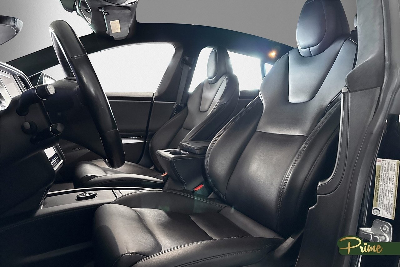 Tesla Model S Performance 2020, kuva 5/10