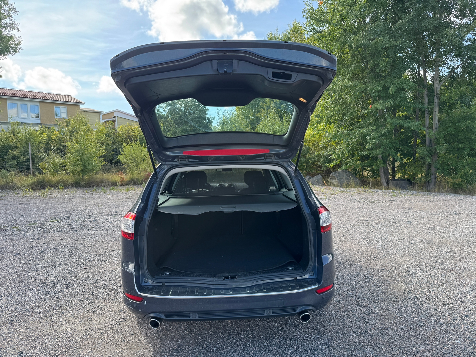 Ford Mondeo Kombi 2.2 TDCi Durashift EST 2012, bild 3/10