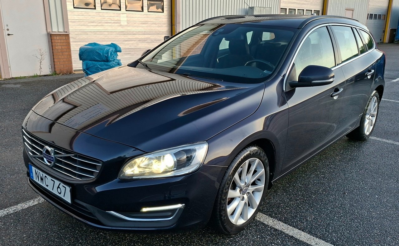 Volvo V60 2016, bild 2/10