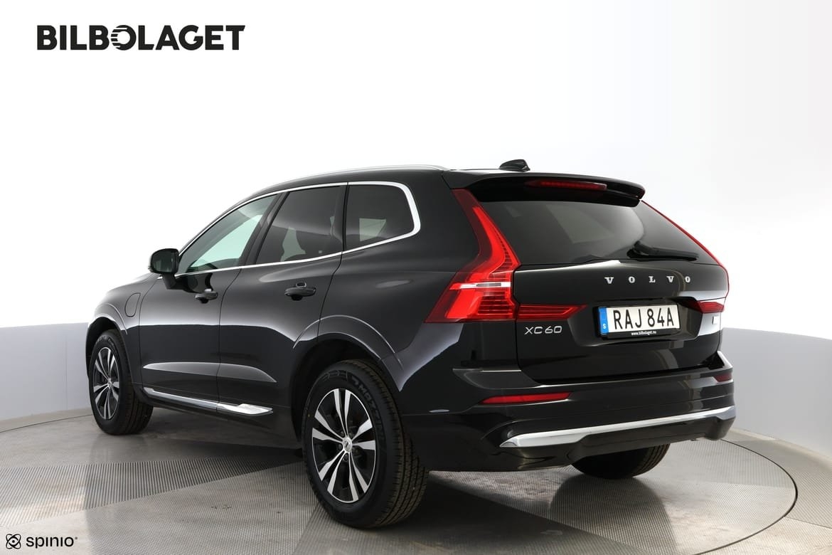 Volvo XC60 Recharge T6 Core Edition 2023, kuva 3/10