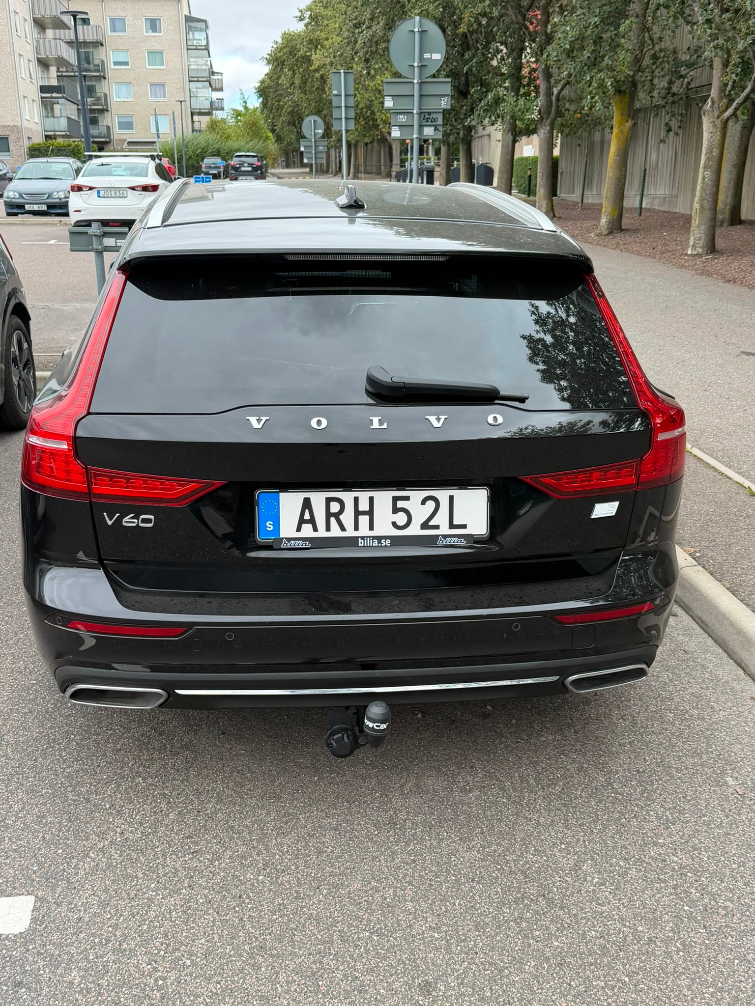 Volvo V60 Recharge T6 AWD Geartronic 2021, bild 3/10