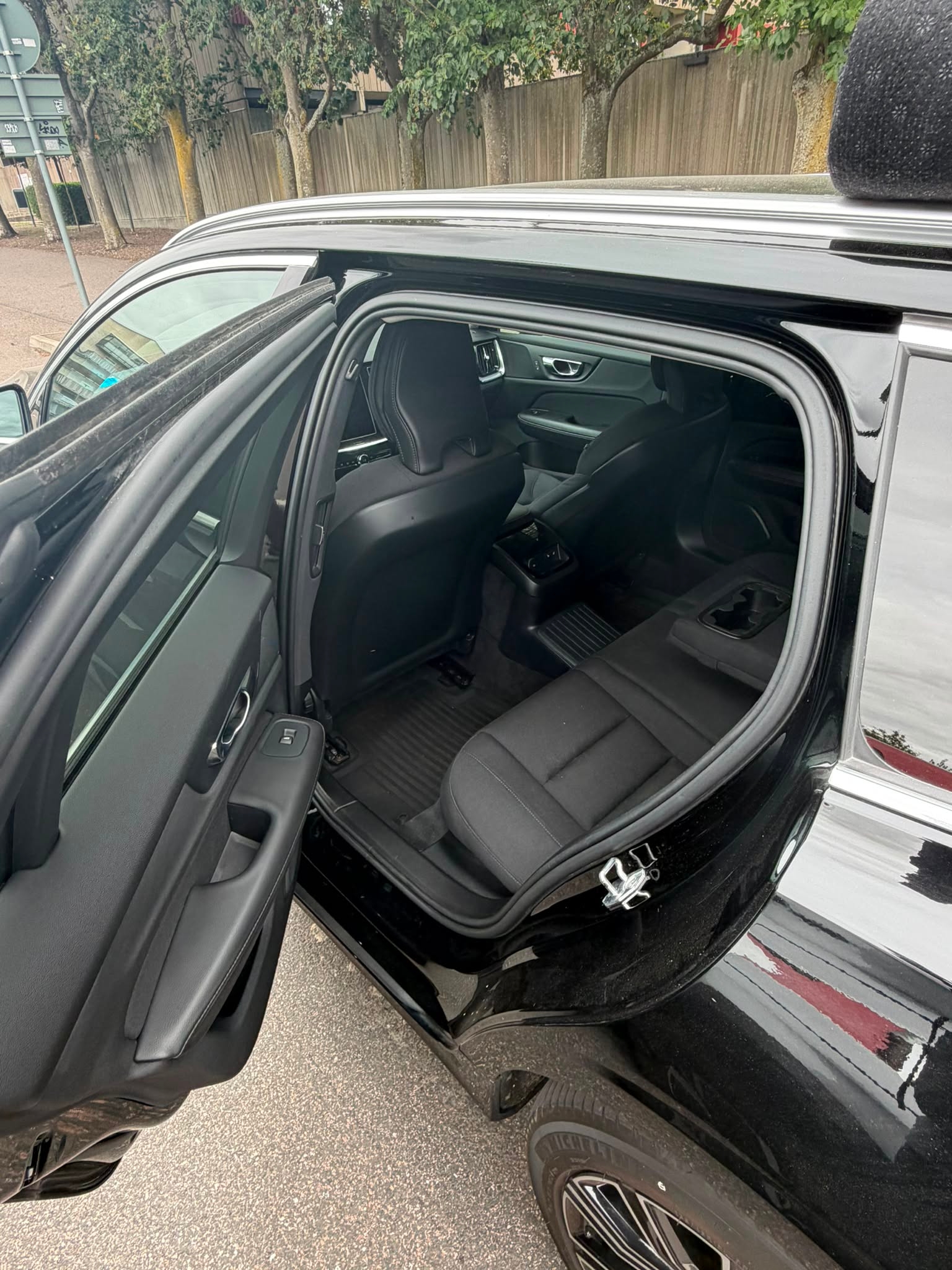 Volvo V60 Recharge T6 AWD Geartronic 2021, bild 7/10
