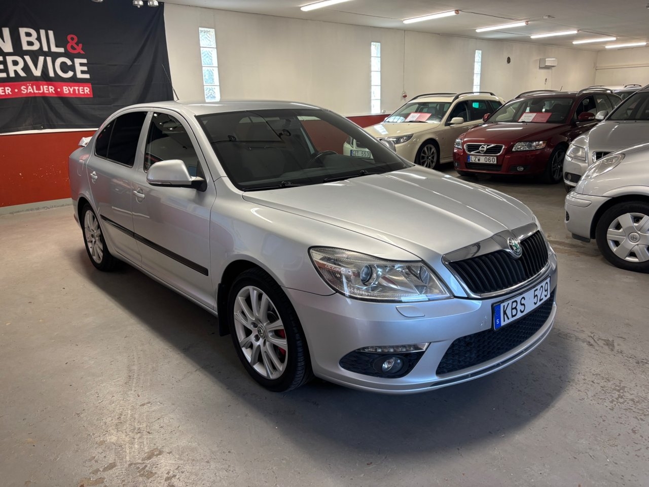 Skoda Octavia RS 2.0 TSI RS Euro 5 2010, bild 2/8