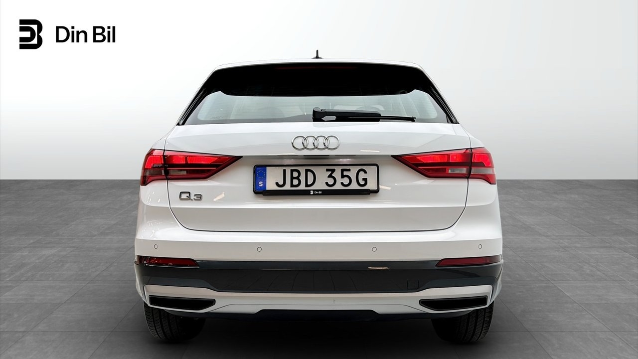 Audi Q3 35 TFSI 150HK 2025, bild 5/10