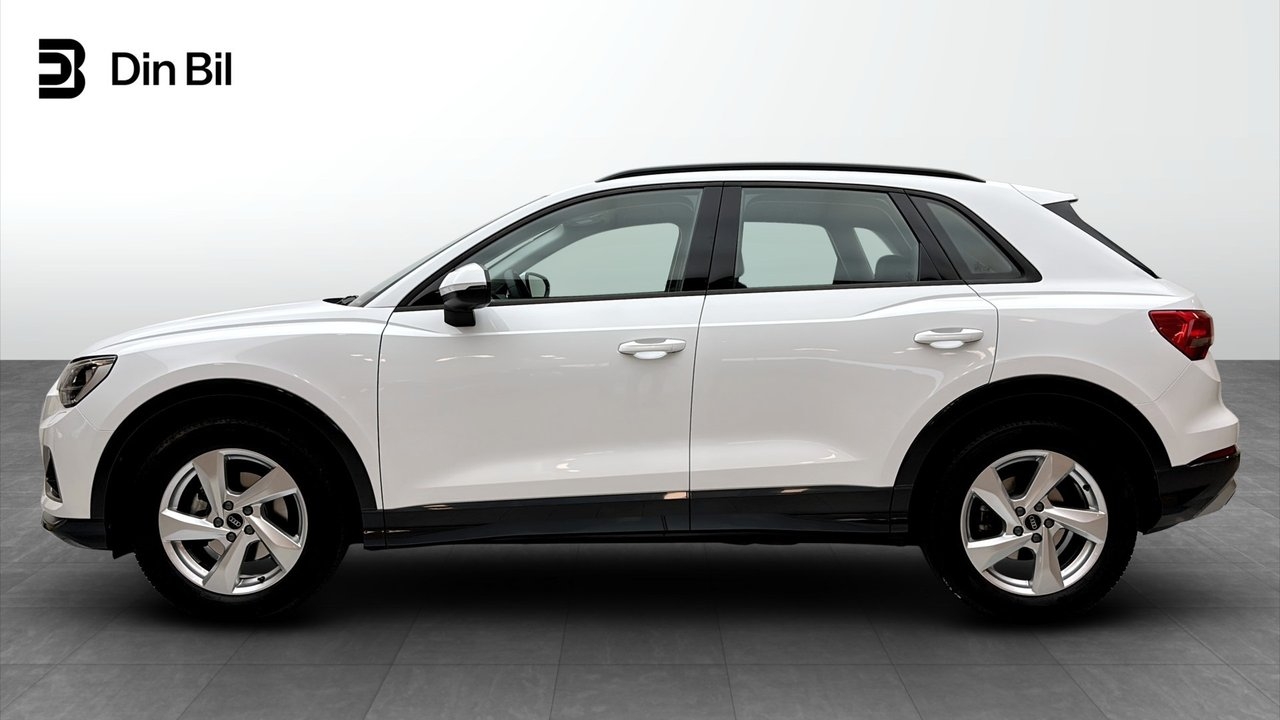 Audi Q3 35 TFSI 150HK 2025, bild 2/10