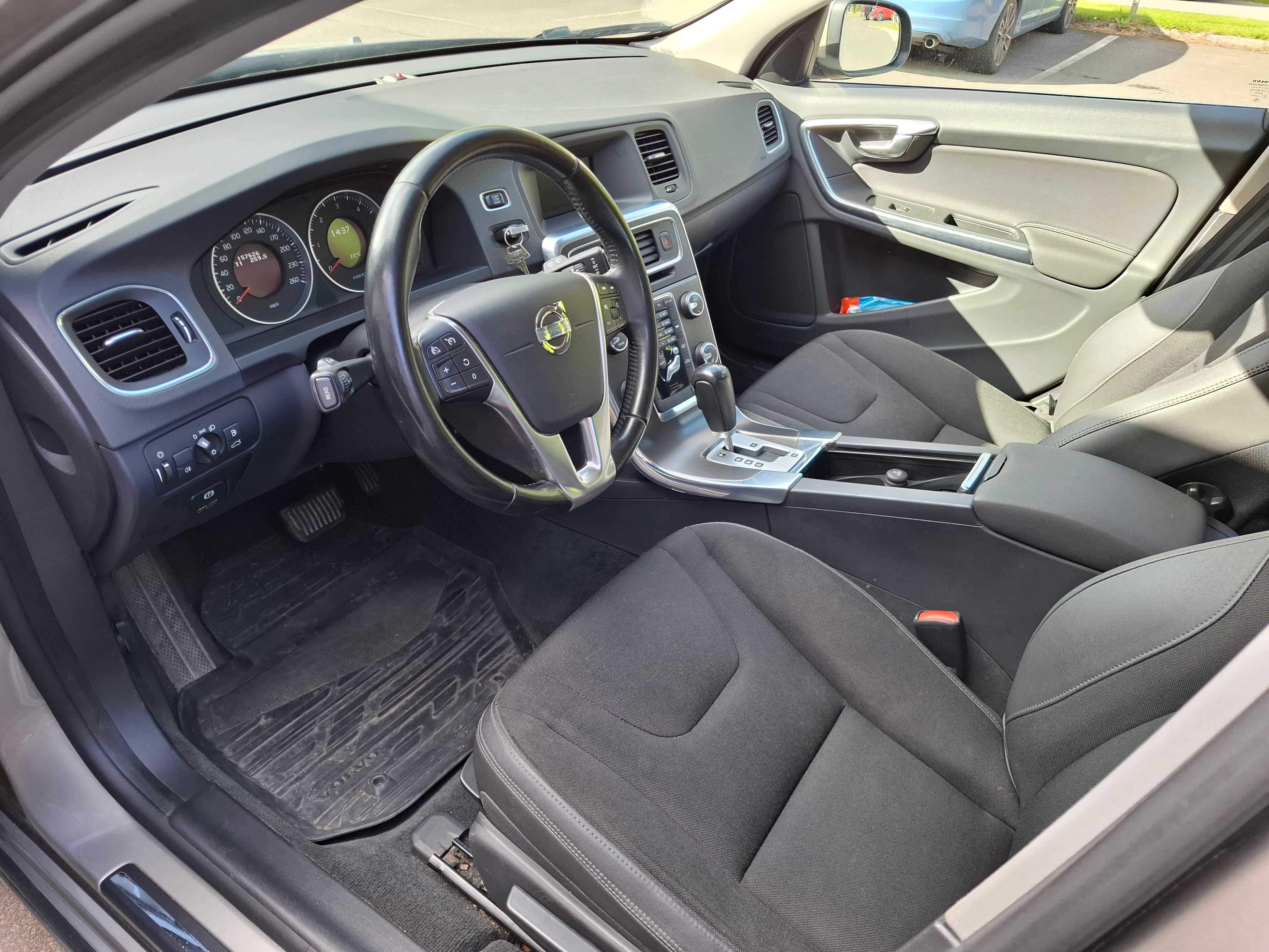 Volvo V60 2012, bild 4/5