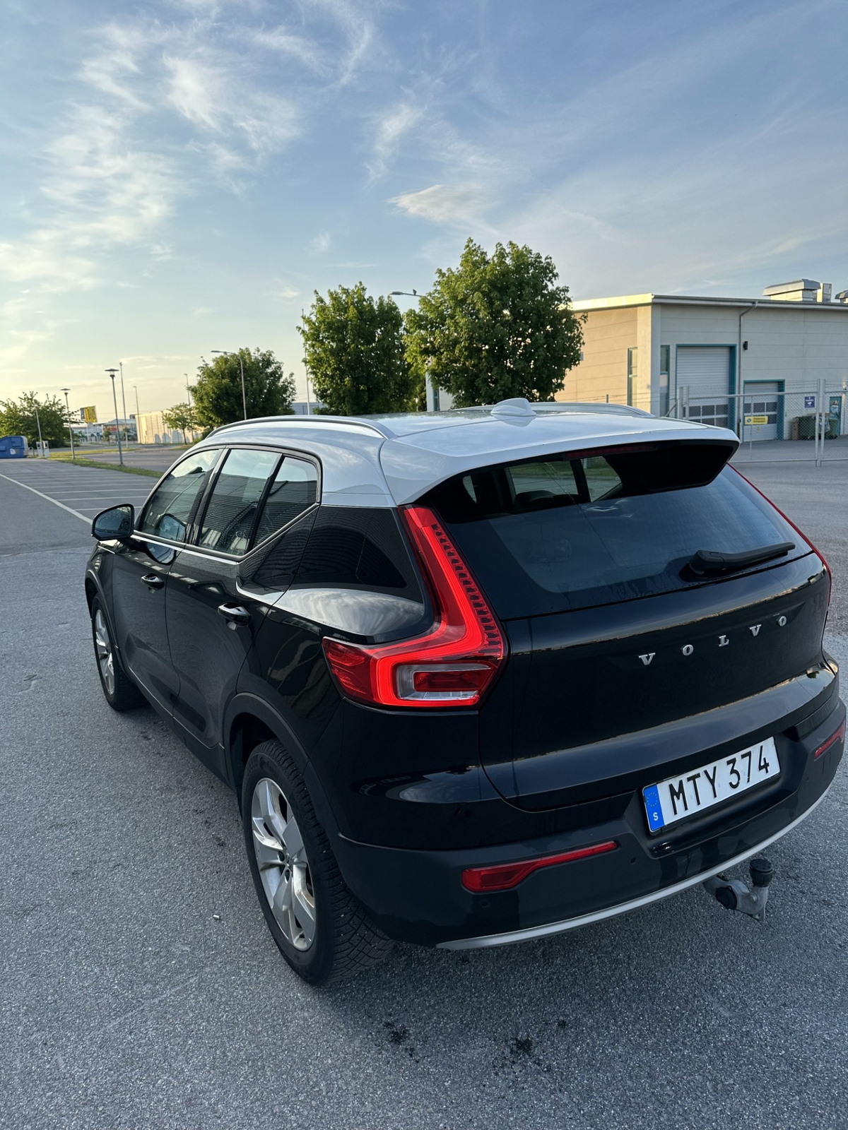 Volvo XC40 D3 Manuell 2019, bild 2/8