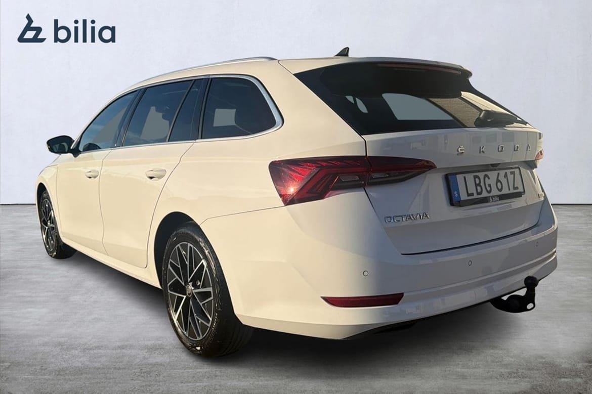 Skoda Octavia COMBI STYLE 1,0 TSI DSG 2022, kuva 2/10
