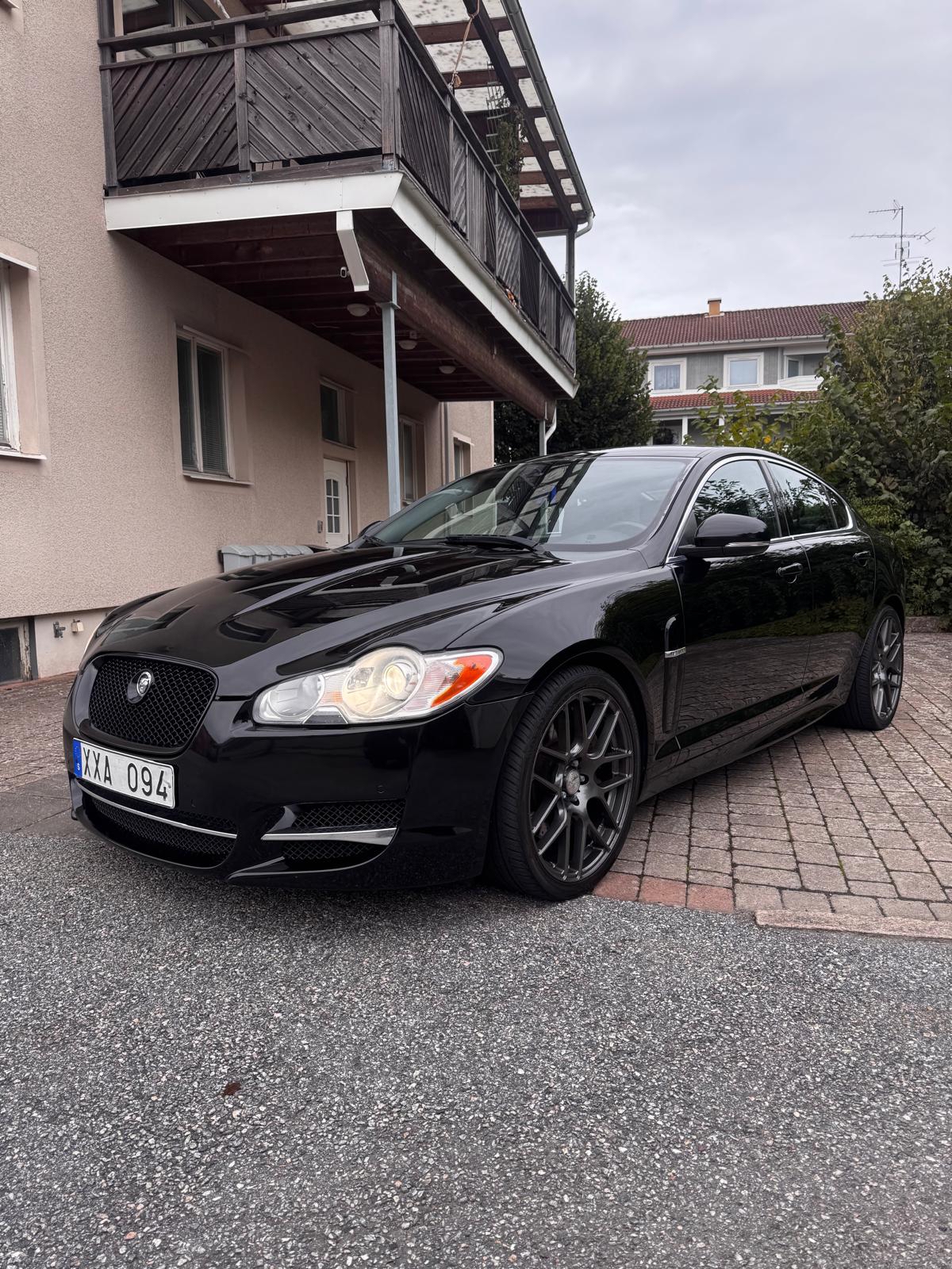 Jaguar XF
