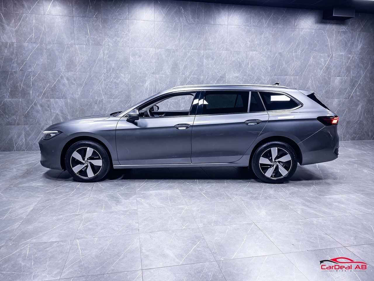 Volkswagen Passat 2025, bild 4/10