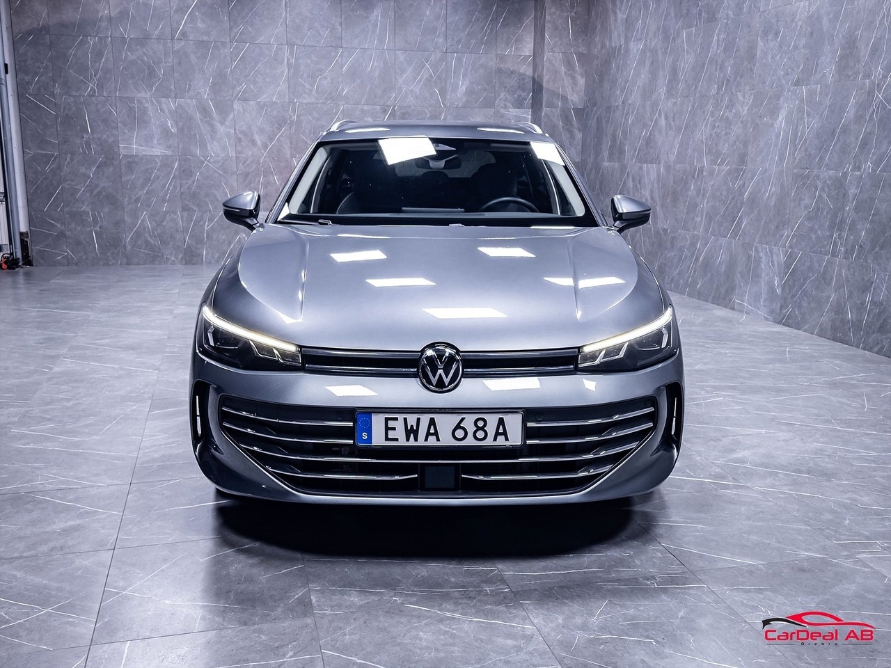 Volkswagen Passat 2025, bild 2/10