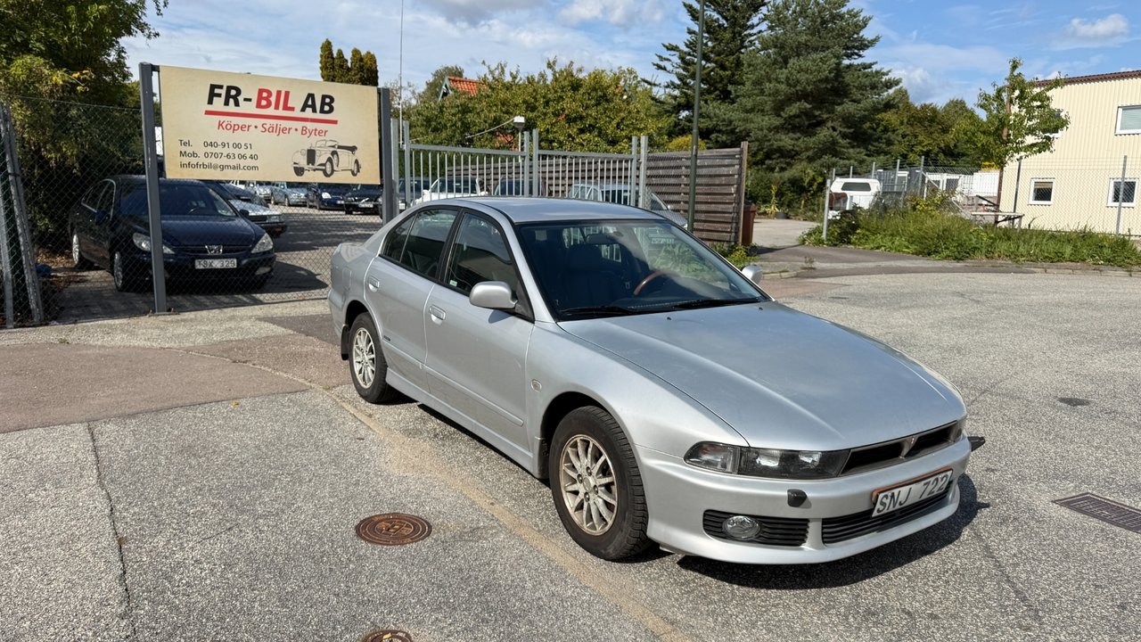 Mitsubishi Galant 2002, kuva 2/10