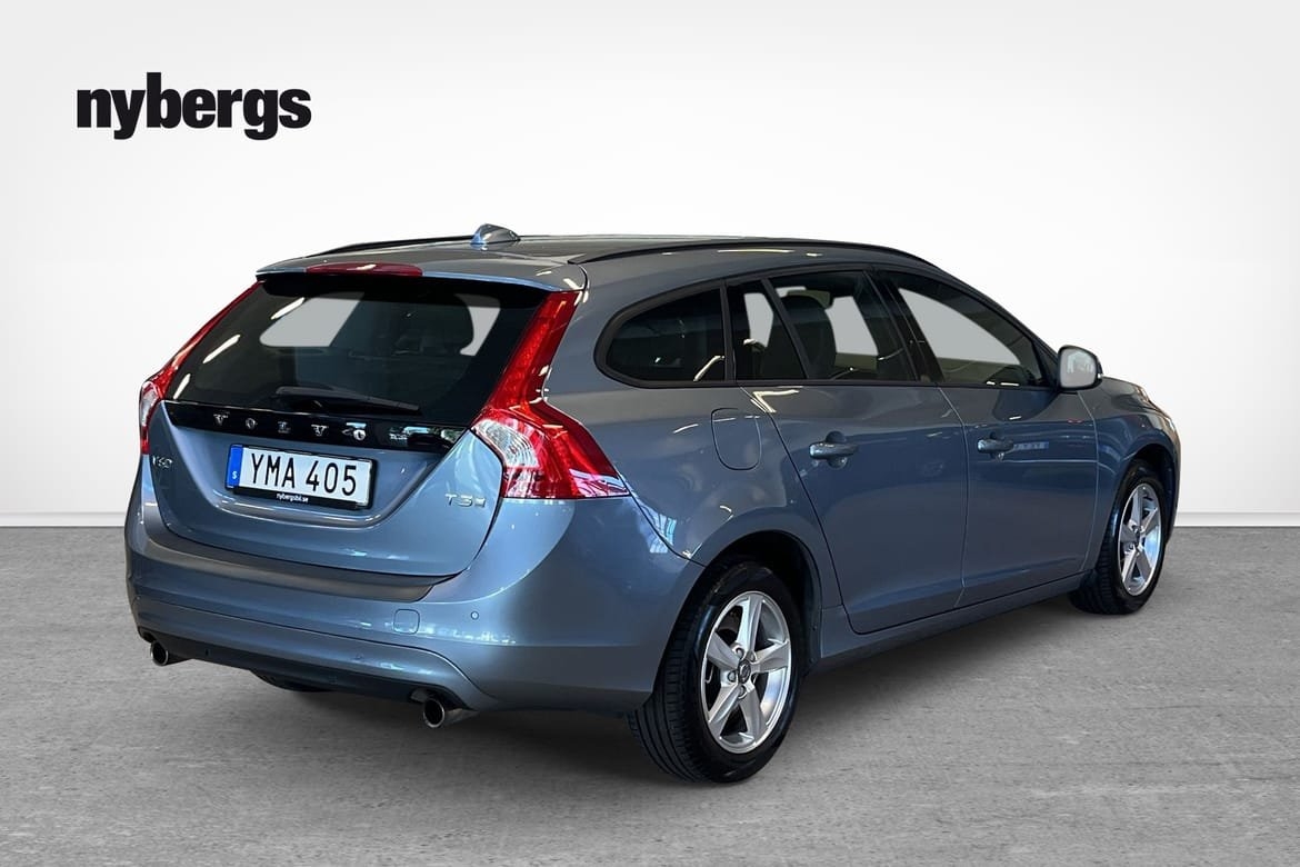 Volvo V60 T3 Classic Edition 2018, photo 4/10