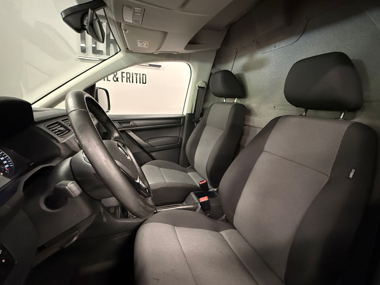 Volkswagen Caddy 2020, bild 6/10