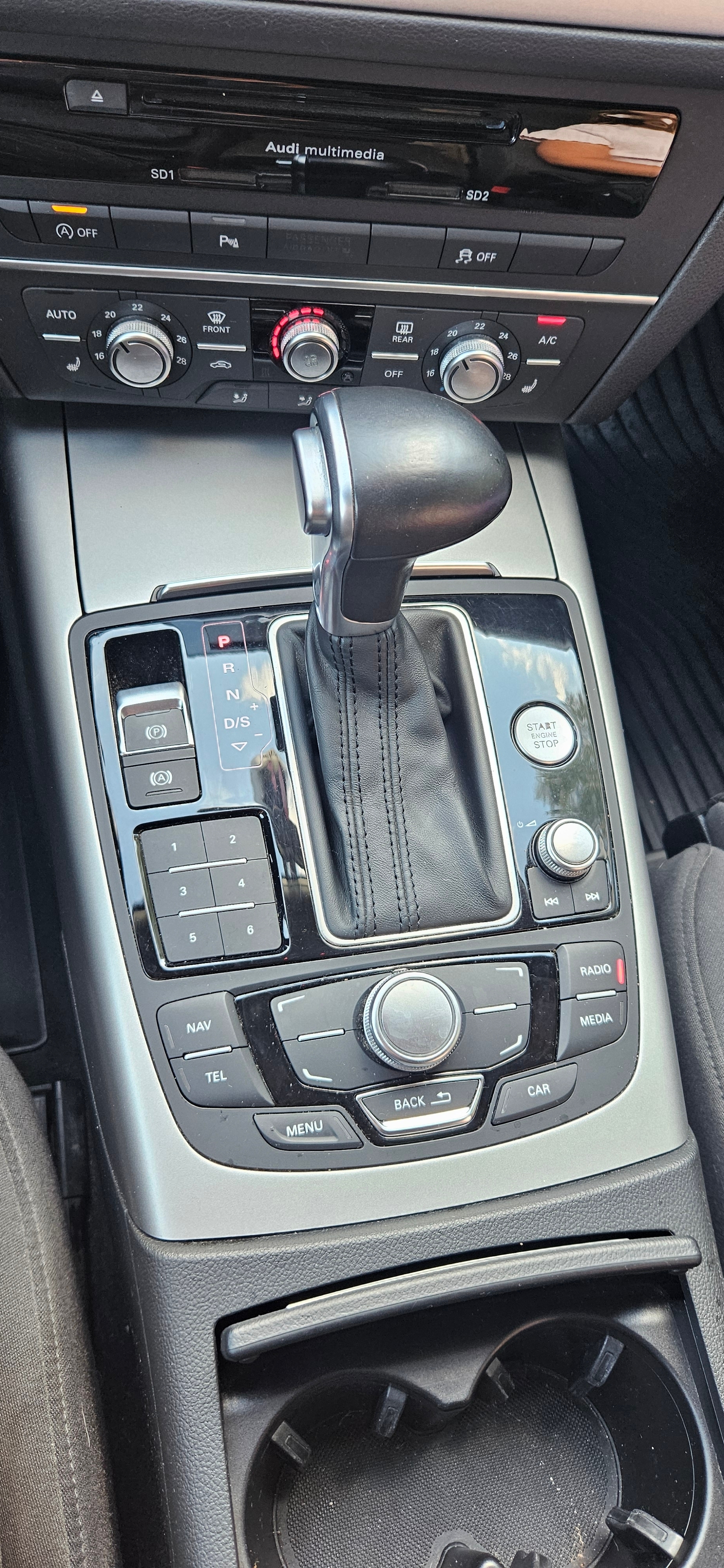 Audi A6 Avant 2.0 TDI ultra S Tronic 2014, photo 6/7
