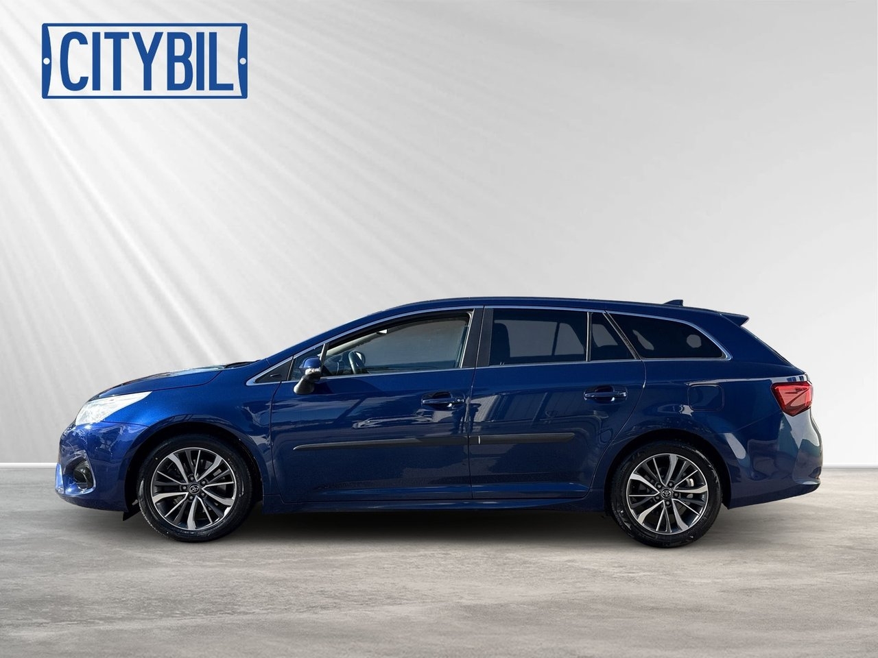 Toyota Avensis 2015, kuva 2/10