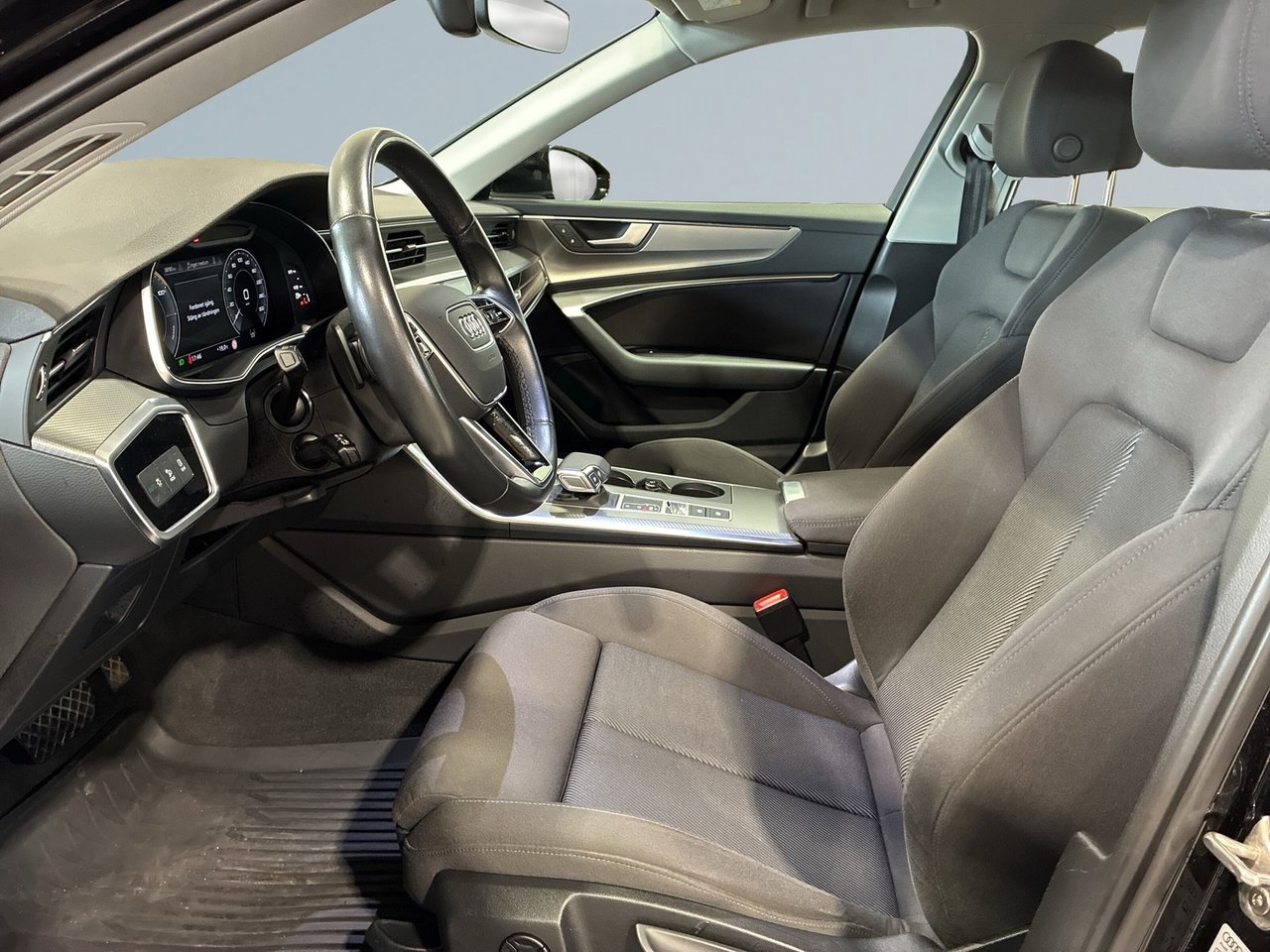 Audi A6 2023, bild 7/20